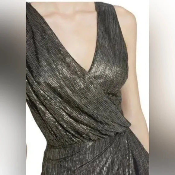 Alice & Olivia metallic drape front Roxy dress. Size 6. - Picture 8 of 9
